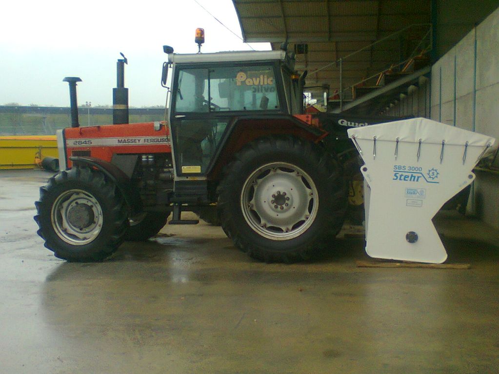 WIRTGEN WS 250 VUČENI STABILIZATOR TLA, TRAKTOR MASSEY FERGUSON MF 8680