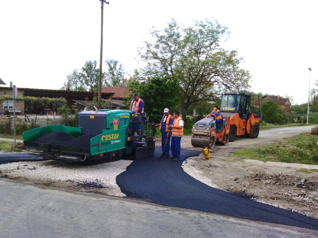 VÖGELE SUPER 800-3i - CESTAR d.o.o. SLAVONSKI BROD