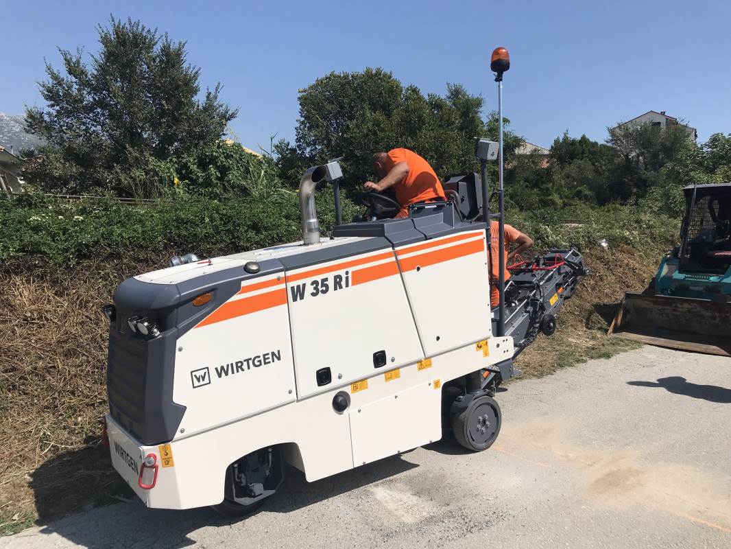 glodalica WIRTGEN W 35 Ri