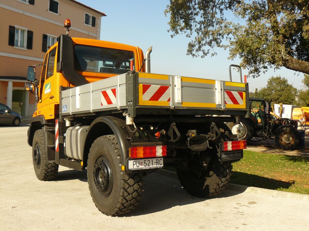 NOVO RADNO VOZILO UNIMOG U 400 U PULI